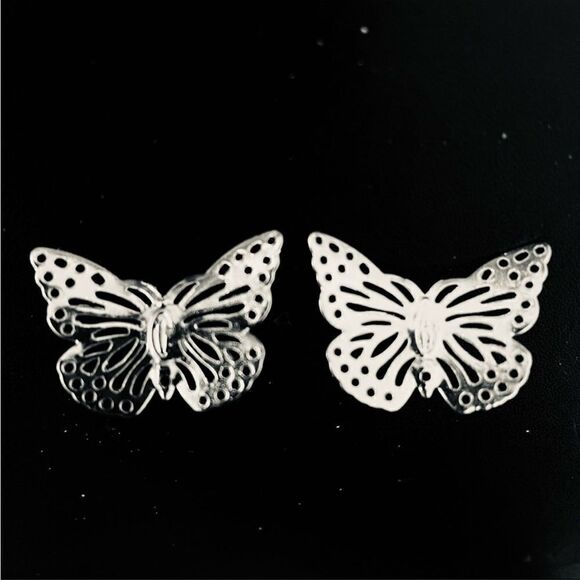Blossom Jewelry - 💗 Silver Butterfly Large Earrings NEW